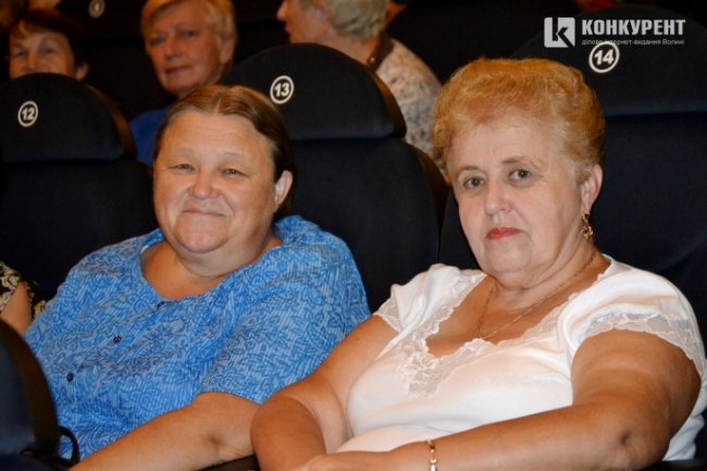 У Луцьку пенсіонерам показували фільм про Симона Петлюру. ФОТО