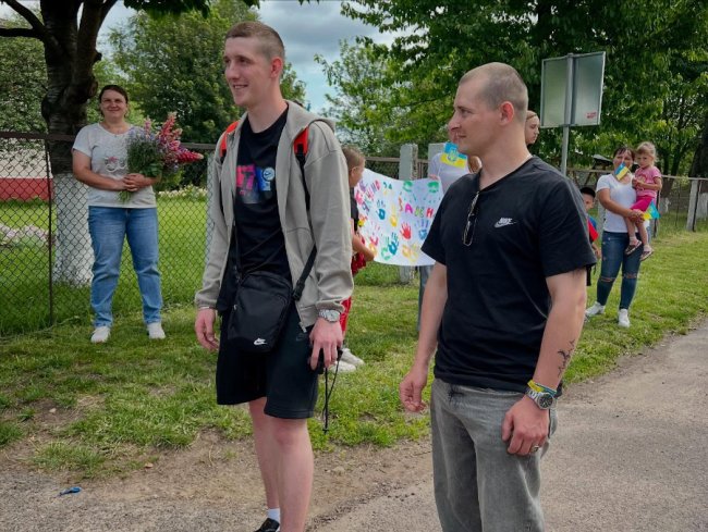 На Волині зустріли двох звільнених із російського полону воїнів. ФОТО, ВІДЕО