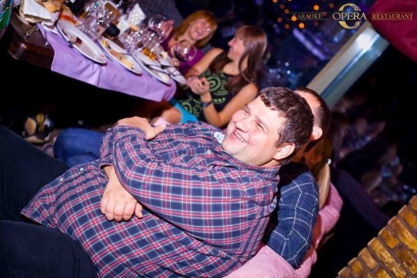 У Луцьку відкрили караоке-ресторан. ФОТО. ВІДЕО