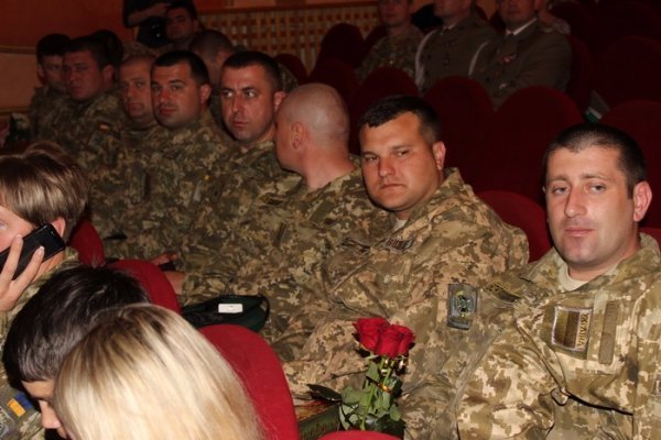 У Луцьку вручали нагороди військовослужбовцям з нагоди Дня прикордонника. ФОТО