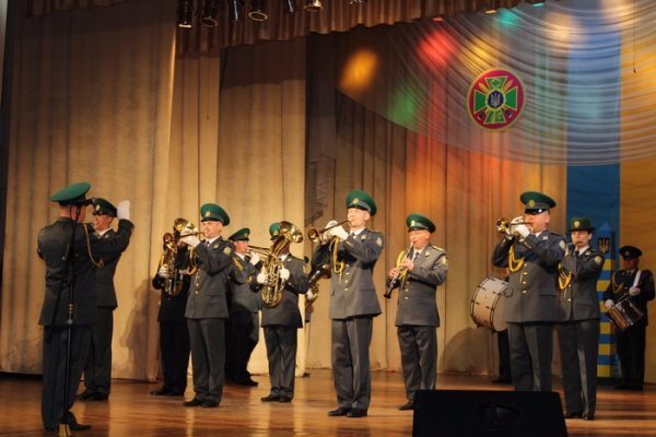 У Луцьку вручали нагороди військовослужбовцям з нагоди Дня прикордонника. ФОТО