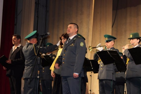 У Луцьку вручали нагороди військовослужбовцям з нагоди Дня прикордонника. ФОТО