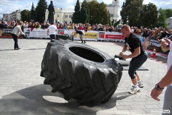 У Луцьку агітували за тверезе життя. ФОТО