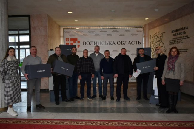 Громади Волині отримали 35 систем супутникового зв’язку «Starlink». ФОТО