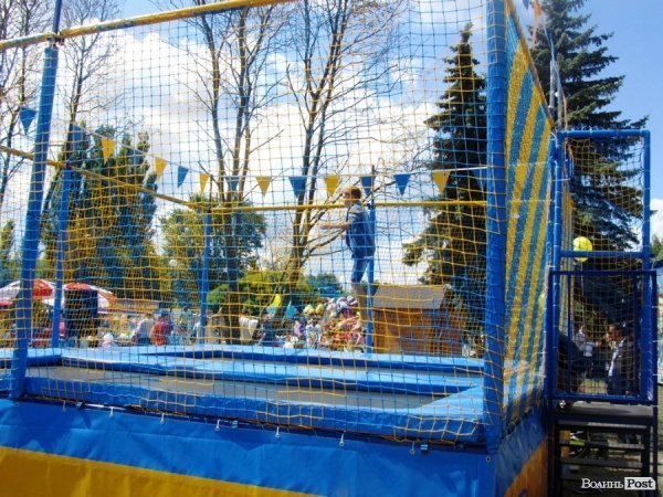 У Луцьку відкрили «Діснейленд». ФОТО