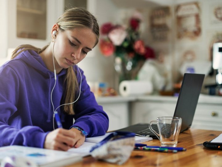 Чи підуть луцькі школярі на «дистанційку» через морози: подробиці