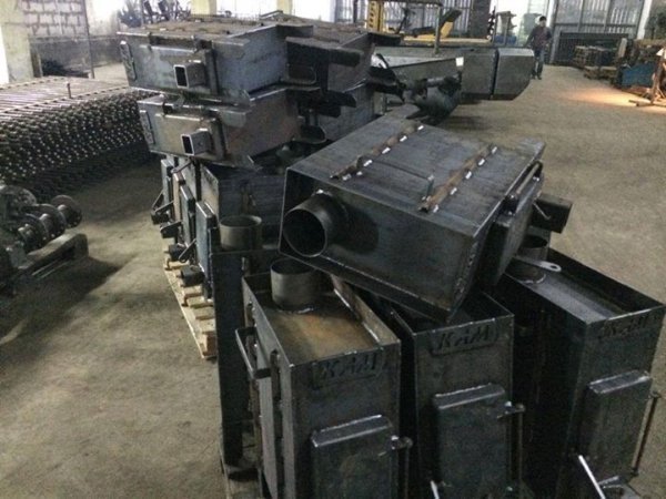 Волинські буржуйки гріють «кіборгів» з донецького аеропорту. ФОТО