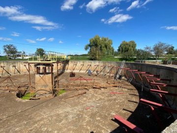 У Луцьку на очисних спорудах ремонтують відстійники