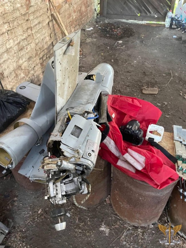 Російські «кулібіни» оснащують безпілотники звичайними фотоапаратами