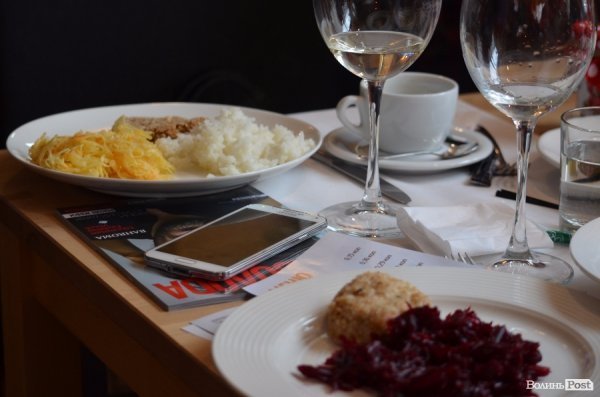 Поїсти у найдорожчому ресторані Луцька за… 78 копійок. ФОТО. ВІДЕО