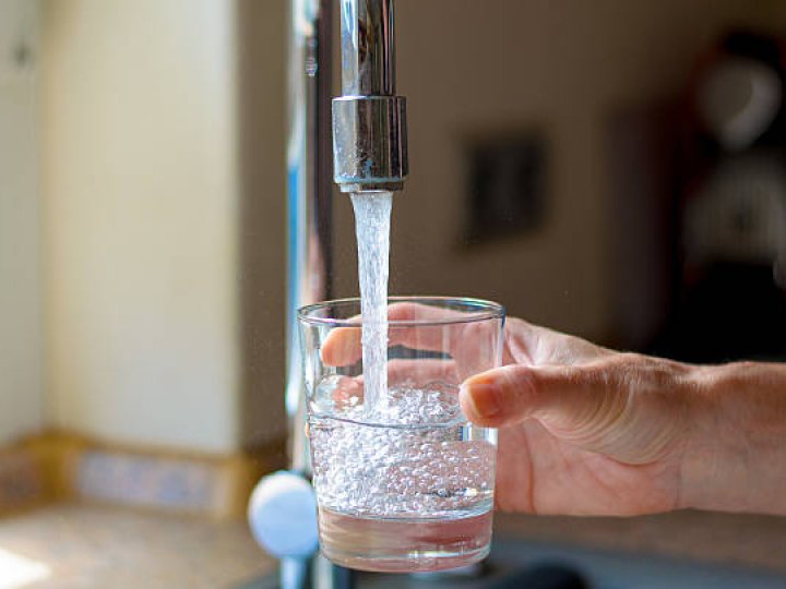 У місті на Волині підвищать тарифи на воду: скільки доведеться платити за кубометр