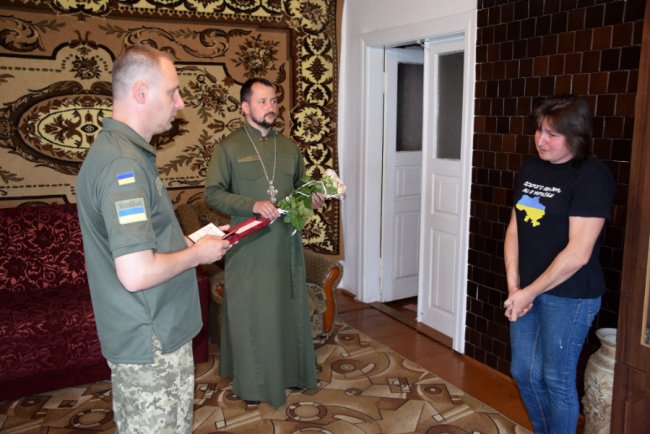 На Волині рідним загиблих Героїв-прикордонників вручили державні нагороди. ФОТО 