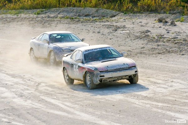 Під Луцьком відбулися автоперегони «ралі-крос». ФОТО