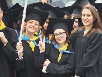 Скільки студентів набрали цього року в українські виші 