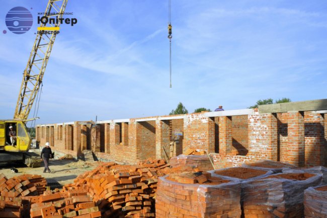 У другому будинку ЖК «Юпітер» — у розпалі внутрішні роботи*