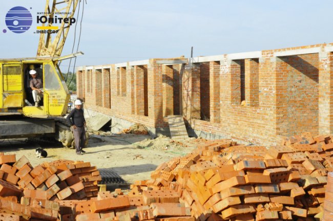 У другому будинку ЖК «Юпітер» — у розпалі внутрішні роботи*