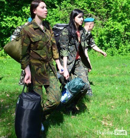 Дві сотні юнаків і дівчат «зникли» у волинських лісах на три дні. ФОТО. ВІДЕО