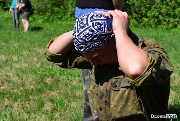 Дві сотні юнаків і дівчат «зникли» у волинських лісах на три дні. ФОТО. ВІДЕО