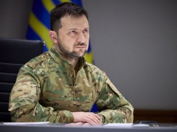 Зеленський пояснив, чому влада не попередила українців про вторгнення Росії