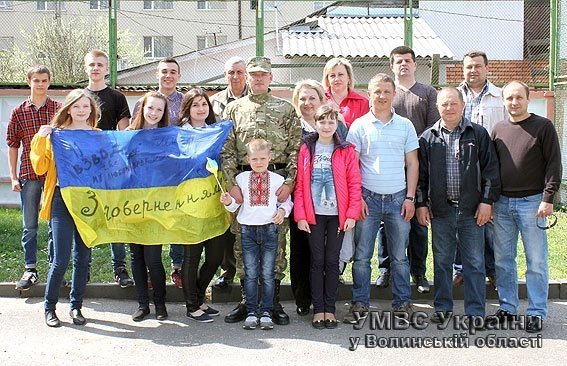 На Волині зустрічали міліціонерів, які забезпечували охорону у зоні АТО. ФОТО