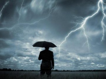 В Україні оголосили штормове попередження