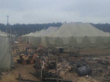 На Чернігівщині горіло наметове містечко військової частини