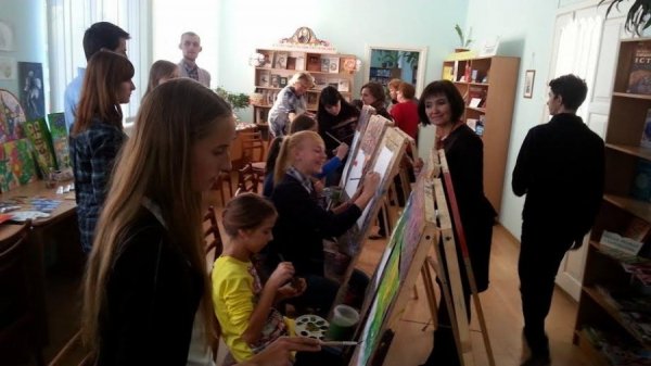 У Луцьку шведи та українці долали стереотипи за допомогою мистецтва. ФОТО