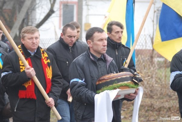 Поховали ще одного волиняна, вбитого на Майдані. ФОТО
