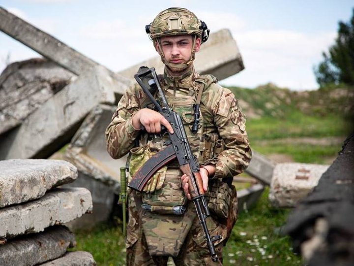 «Дивився ворогу прямо в очі», - волинський гвардієць про оборону Покровська