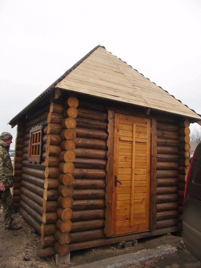 Волинські капелани до Великодня зведуть капличку на Луганщині