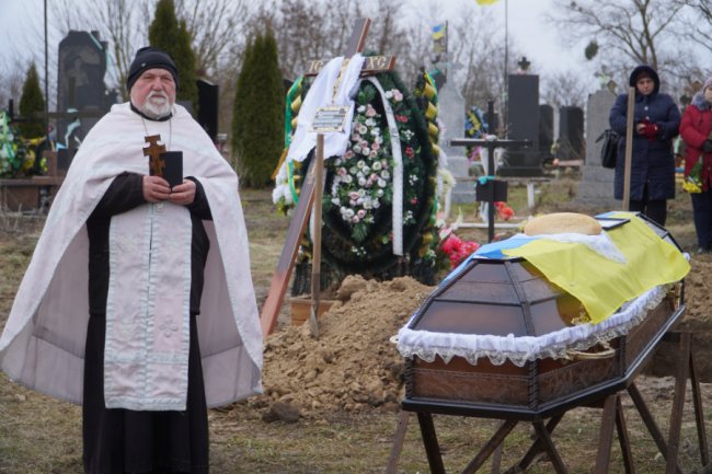 Громада Володимира провела в останню путь Героя Петра Янкевича