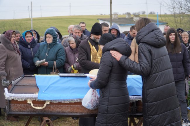 Громада Володимира провела в останню путь Героя Петра Янкевича