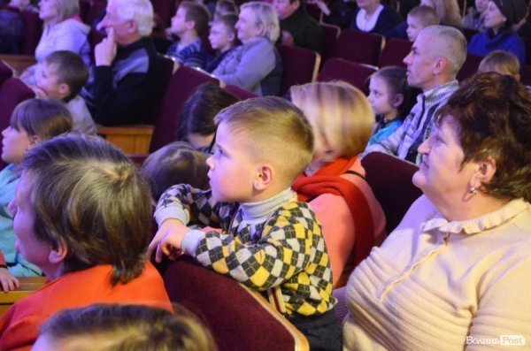 Андрій Покровський влаштував новорічне свято для 200 дітей