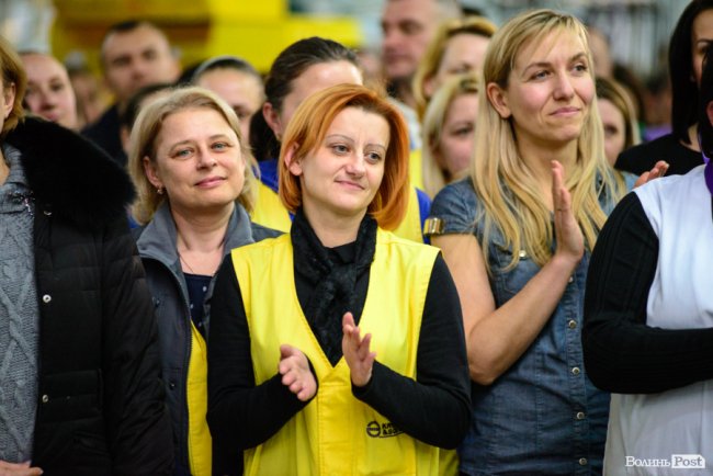 Нагорода – для найкращих: на заводі «Кромберг енд Шуберт» влаштували грандіозне вручення «Оскарів». ФОТО