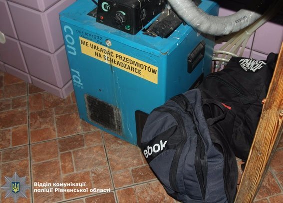 Волинянин «забув» у рівненському кафе гранату. ФОТО