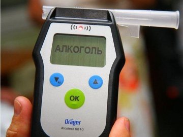 На Волині студент, який  п'яний їздив за кермом, відбувся усним зауваженням