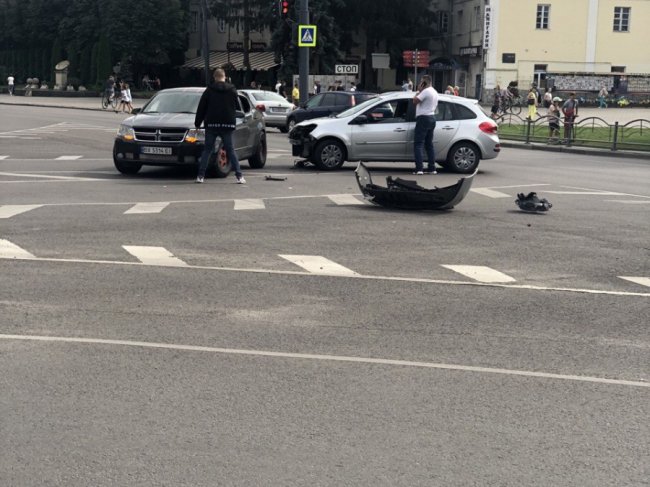 У центрі Луцька – аварія