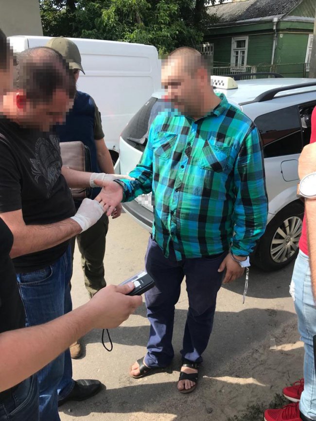 На Волині затримали військовослужбовця на торгівлі амфетаміном. ФОТО