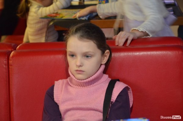 Луцький меценат Андрій Покровський влаштував різдвяне свято для соціально  незахищених діток