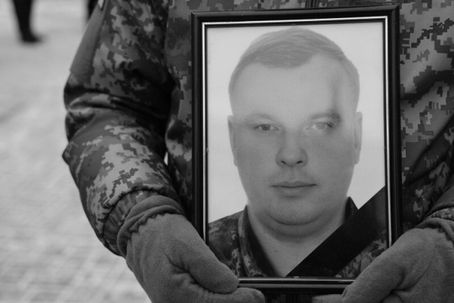 У Луцьку поховали трьох захисників, які загинули, захищаючи Україну