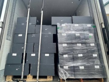 Україна отримала від Ілона Маска другу партію станцій Starlink