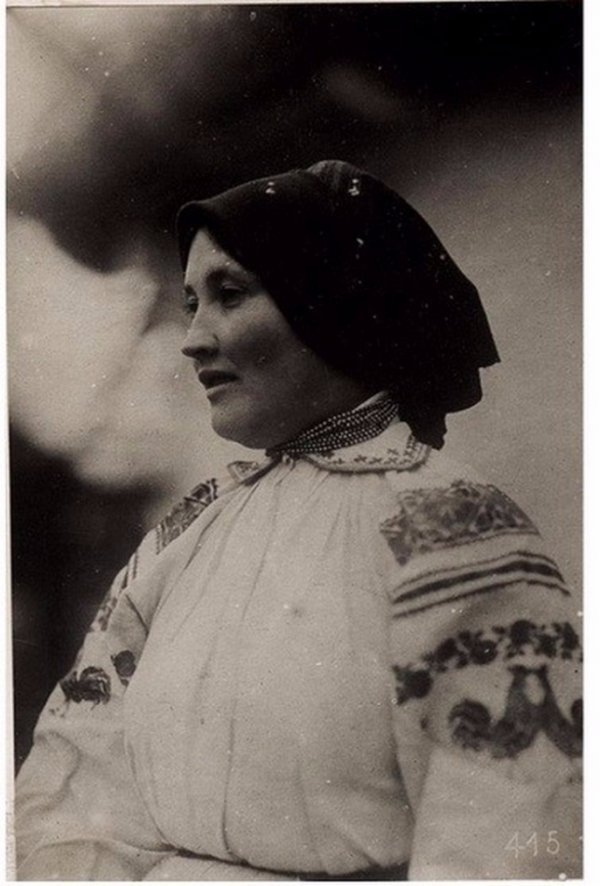 Як одягалися волиняни сто років тому. ФОТО