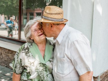 Щиро та чуттєво: День поцілунку у Луцьку. ФОТО