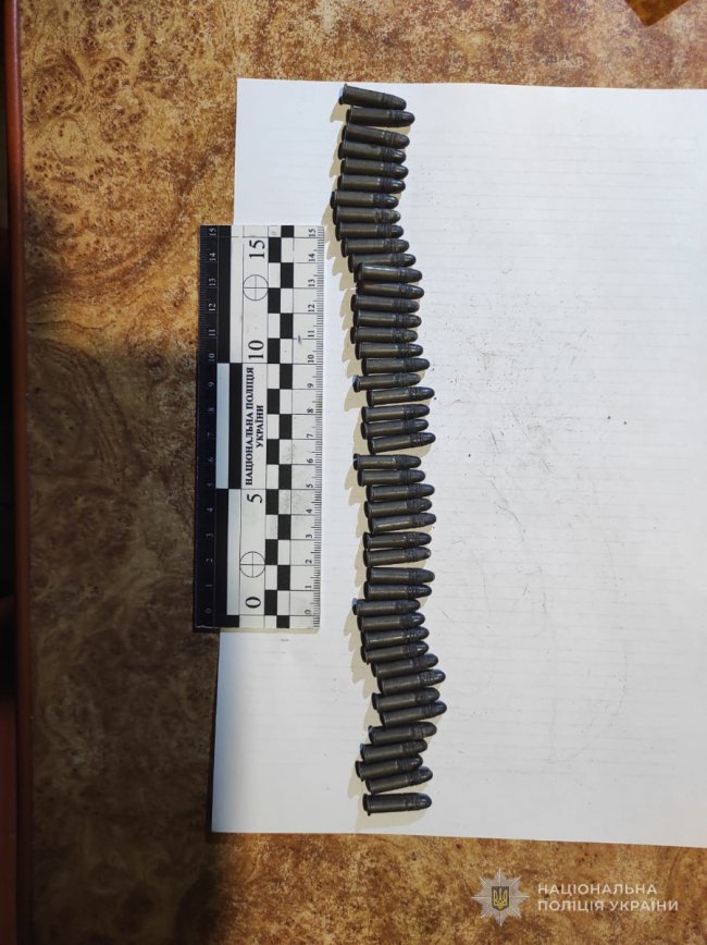 У волинянина вдома виявили вогнепальну зброю та боєприпаси, які він отримав «у спадок від батька»