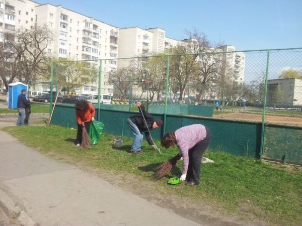 У Луцьку облаштовують спортивні майданчики. ФОТО