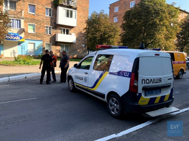 На Волині мешканців багатоповерхівки евакуювали через підозрілий предмет, схожий на вибухівку. ФОТО