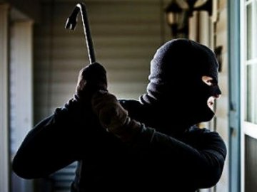 Вночі невідомі «обчистили» хлів волинянина