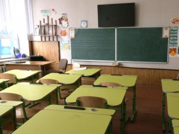 Коли відновлять очне навчання на Волині