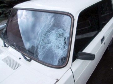 Аварія у центрі Луцька: водій збив неповнолітню