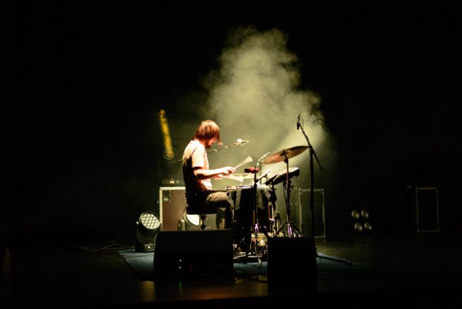 Душевно і «для своїх»: у луцькому «Промені» виступив гурт «Один в каное». ФОТО